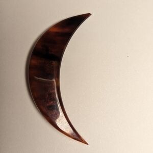 🟤 Vintage Brooch Pin Moon quarter phase Mocha amber silver tone